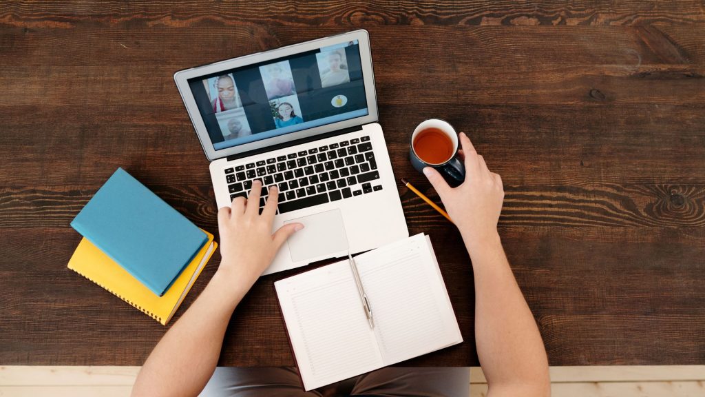 choose the right virtual assistant